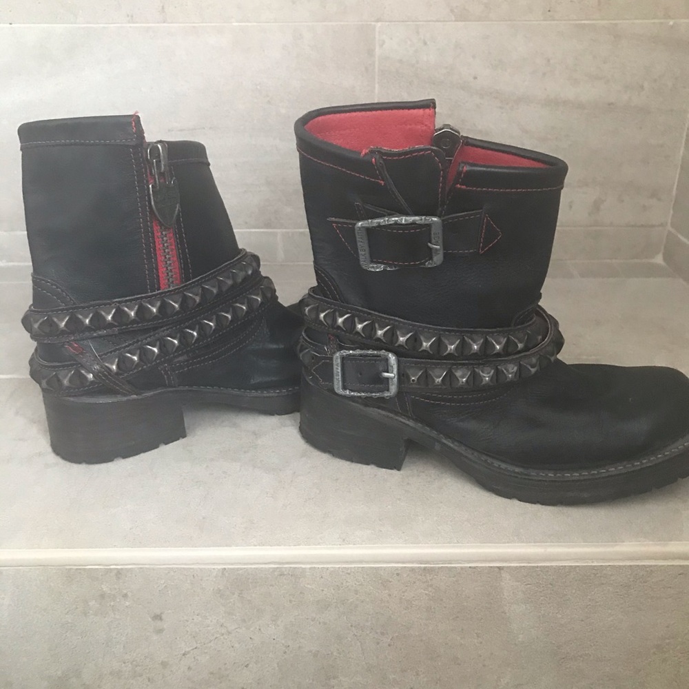 Women size 6.5 walk by faith combat style boots